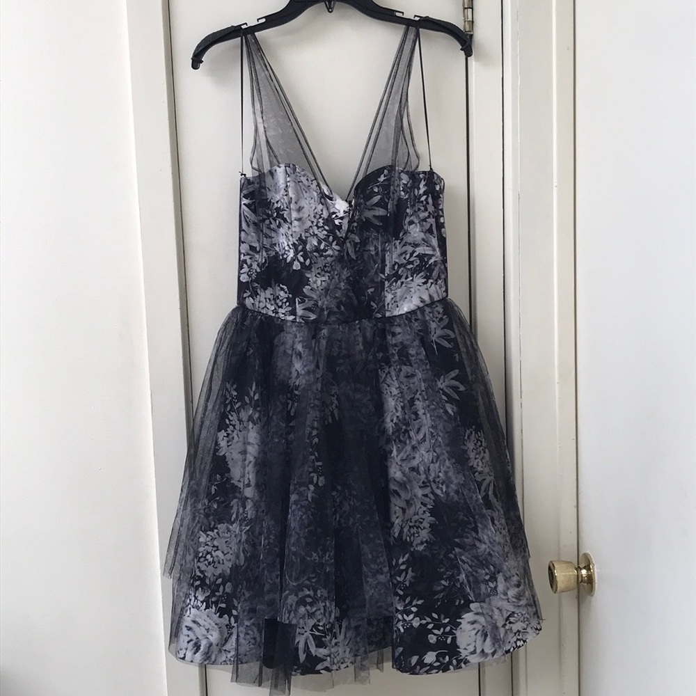New Parker floral dress